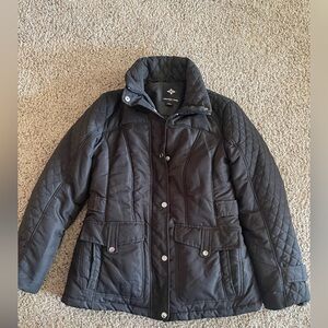 Women's Black Quilted Puffer Jacket
